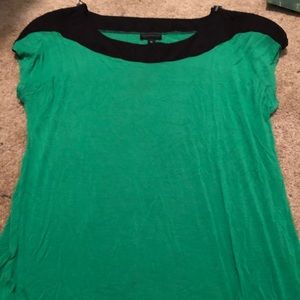 Kelly green top